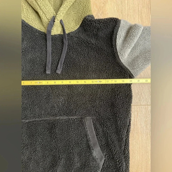 American Eagle Hoodie Sweatshirt Sherpa Fleece Men’s Color Block Black Green S - Picture 6 of 9